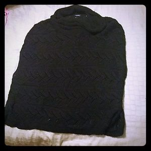 Knitted short sleeve sweater